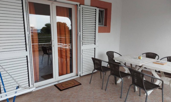 Pirovac Apartment | 70 m² Apartment ∙ 1 bedroom ∙ 4 guests