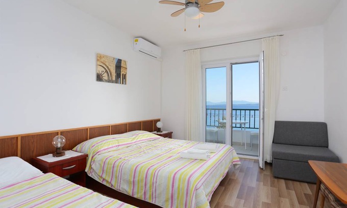 Igrane Apartment | 71 m² Apartment ∙ 3 bedrooms ∙ 7 guests