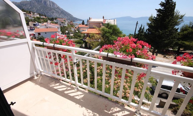Brist Apartment | 71 m² Apartment ∙ 3 bedrooms ∙ 6 guests
