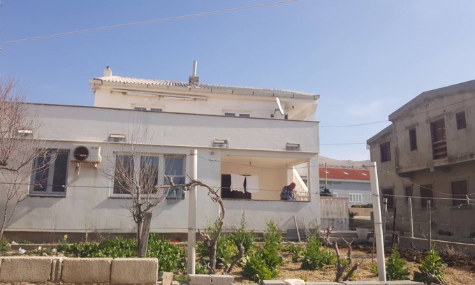 Pag Apartment | 73 m² Apartment ∙ 3 bedrooms ∙ 7 guests