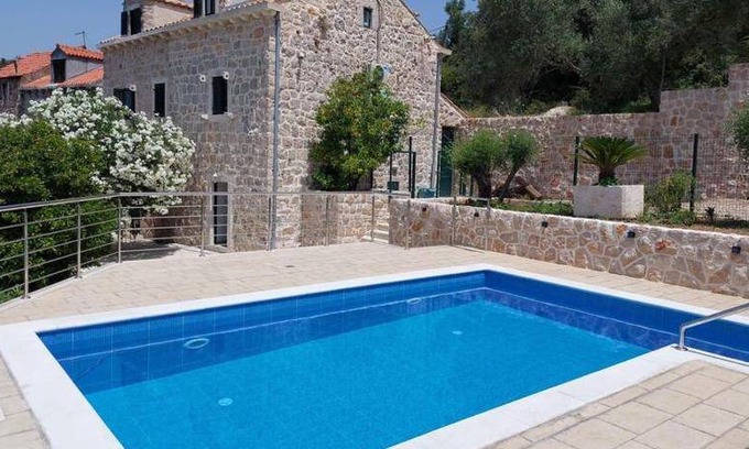 Sipan Island House | 75 m² House ∙ 2 bedrooms ∙ 5 guests
