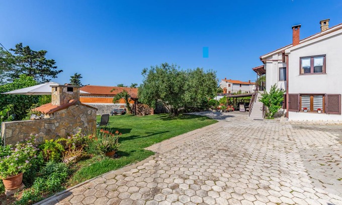 Banjole Apartment | 80 m² Apartment ∙ 2 bedrooms ∙ 6 guests
