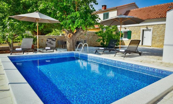 Krusevo House | 80 m² House ∙ 2 bedrooms ∙ 6 guests