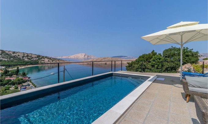 Lukovo House | 80 m² House ∙ 2 bedrooms ∙ 5 guests