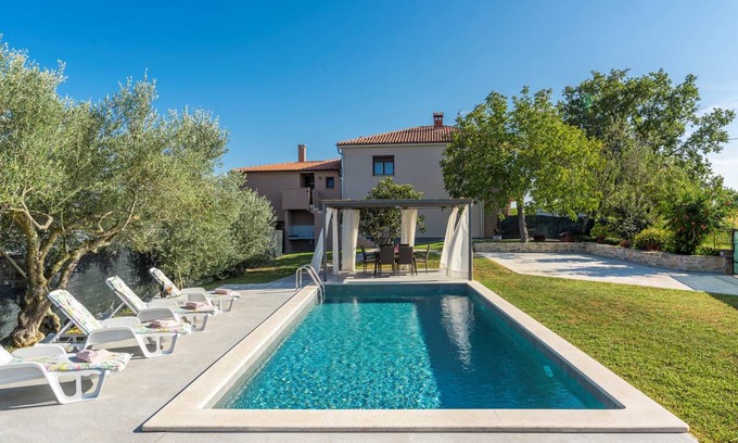 Groznjan House | 82 m² House ∙ 2 bedrooms ∙ 6 guests