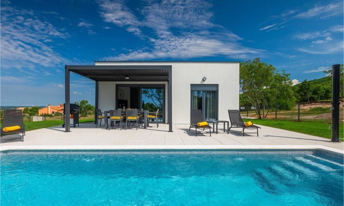 Brgod House | 84 m² House ∙ 2 bedrooms ∙ 5 guests