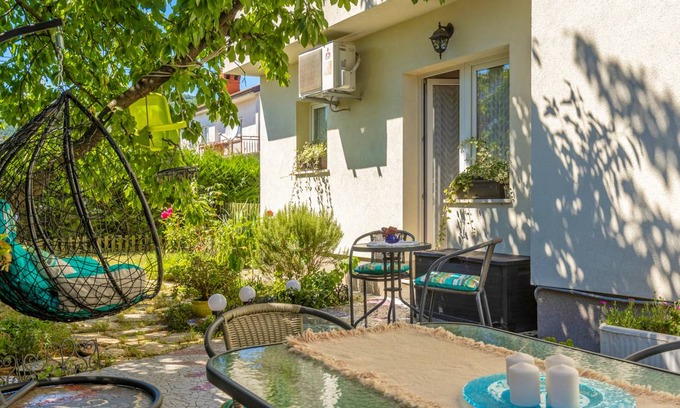 Sarsoni House | 85 m² House ∙ 2 bedrooms ∙ 5 guests