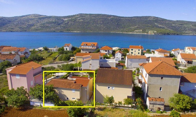 Poljica Apartment | 86 m² Apartment ∙ 3 bedrooms ∙ 7 guests