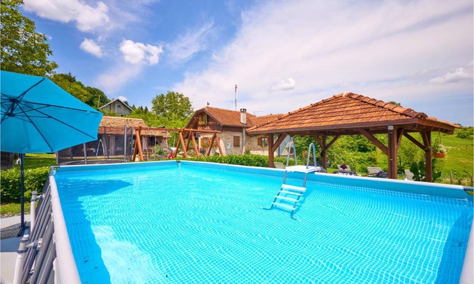 Petrinja House | 86 m² House ∙ 2 bedrooms ∙ 8 guests