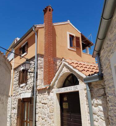 Krapanj House | 86 m² House ∙ 2 bedrooms ∙ 6 guests