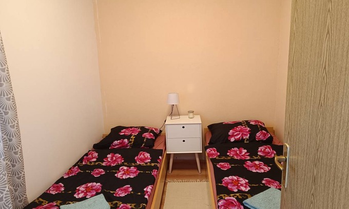 Drnis House | 86 m² House ∙ 3 bedrooms ∙ 6 guests