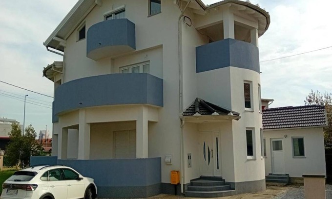 Velika Gorica Apartment | 87 m² Apartment ∙ 2 bedrooms ∙ 4 guests
