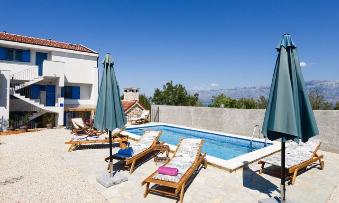 Razanac Apartment | 88 m² Apartment ∙ 2 bedrooms ∙ 6 guests