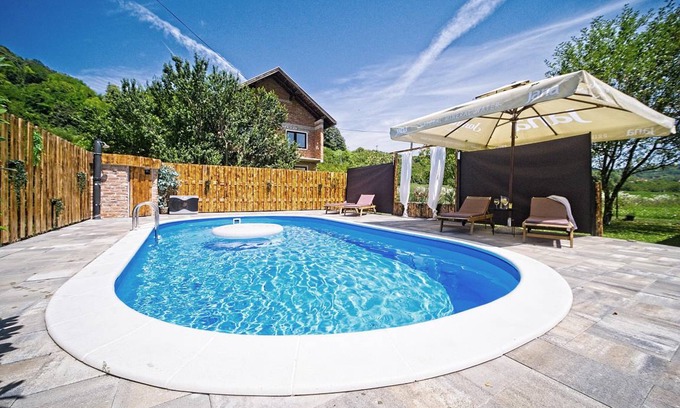 Hrvatska Kostajnica House | 88 m² House ∙ 3 bedrooms ∙ 6 guests