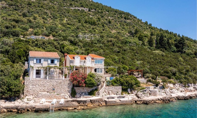 Dubrovacko Primorje House | 88 m² House ∙ 3 bedrooms ∙ 7 guests
