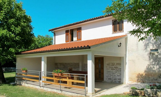 Heki Other | 90 m² Accommodation ∙ 2 bedrooms ∙ 6 guests