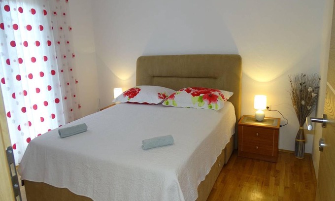 Slavonski Brod Apartment | 90 m² Apartment ∙ 3 bedrooms ∙ 8 guests