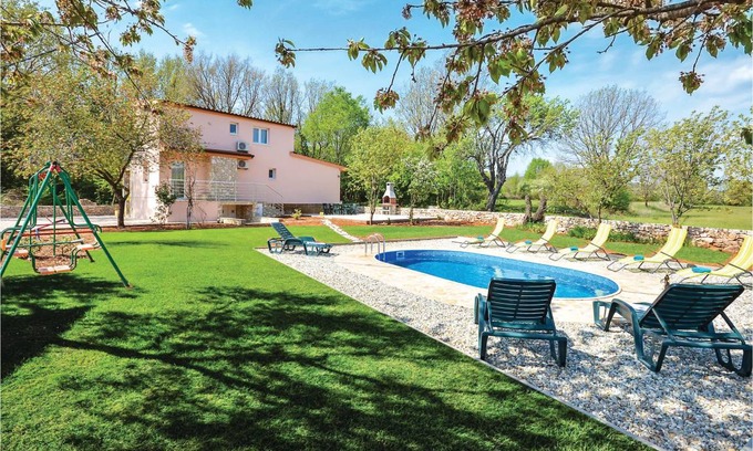 Lecevica House | 90 m² House ∙ 4 bedrooms ∙ 8 guests