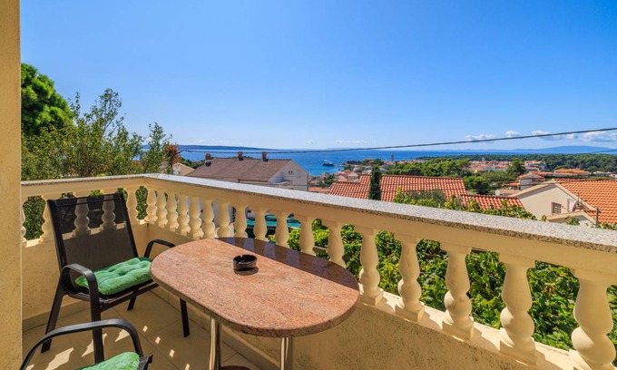 Rab Apartment | 91 m² Apartment ∙ 2 bedrooms ∙ 6 guests