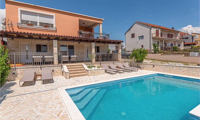 Donje Polje Apartment | 95 m² Apartment ∙ 3 bedrooms ∙ 6 guests