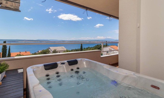 Dramalj Apartment | Amazing apartment in Dramalj with WiFi