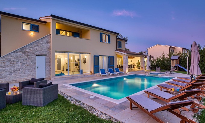 Muzini House | Amazing home in Naselje Muzini