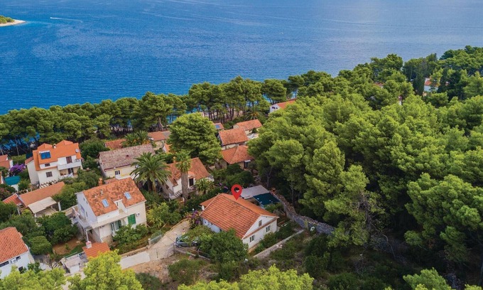 Island Hvar House | Amazing home in Jelsa with WiFi