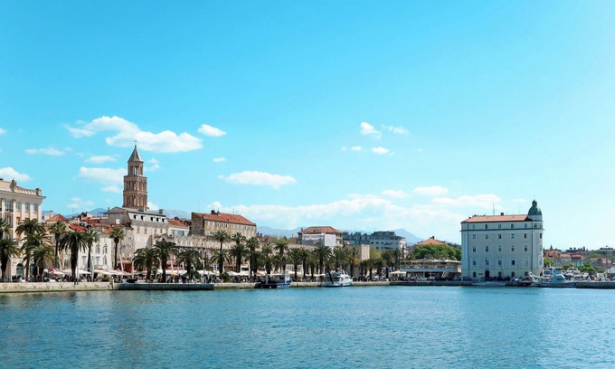 Kastel Stari Apartment | apartman 3 by Interhome