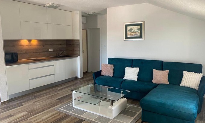 Gospic Apartment | Apartman LOTA **** Gospić centre