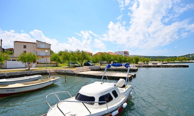 Jadrtovac Apartment | Apartment ∙ 1 bedroom ∙ 4 guests
