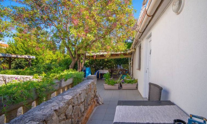 Punat Apartment | Apartment ∙ 1 bedroom ∙ 2 guests