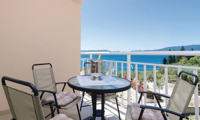 Duba Apartment | Apartment ∙ 1 bedroom ∙ 4 guests