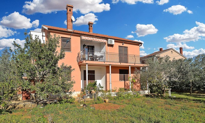Galizana Apartment | Apartment 1079/6728 (Istria - Galižana), 4700m from the beach