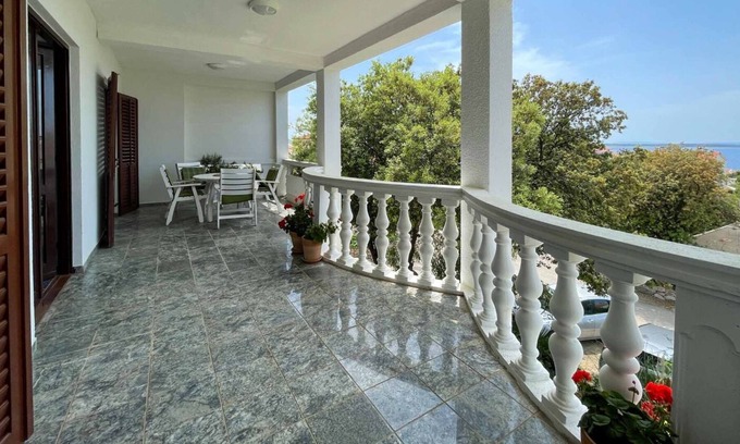 Mandre Apartment | Apartment Ante - comfortable & free parking: A4(4) - Mandre, Island Pag, Croatia