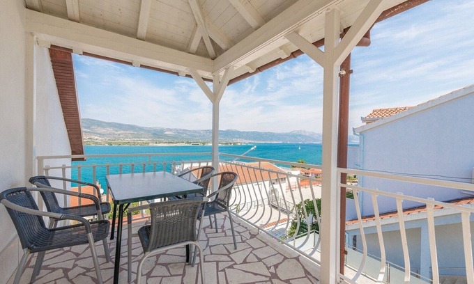 Mastrinka Apartment | Apartment Buljan A3 with Sea View