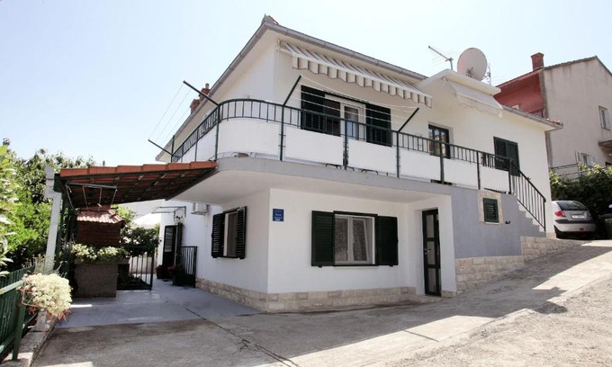 Trogir Apartment | Apartment Eva