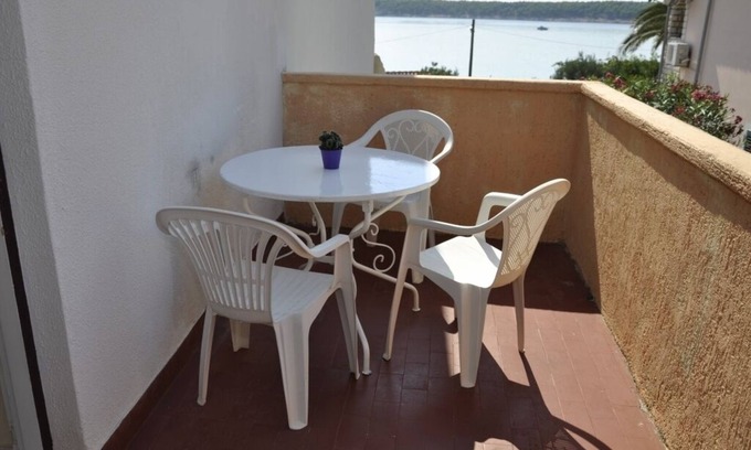 Barbat na Rabu Apartment | Apartment in Barbat with Seaview, Balcony, Air condition (660-4)