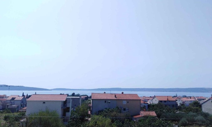 Kastel Kambelovac Apartment | Apartment in Kastel Kambelovac 39022
