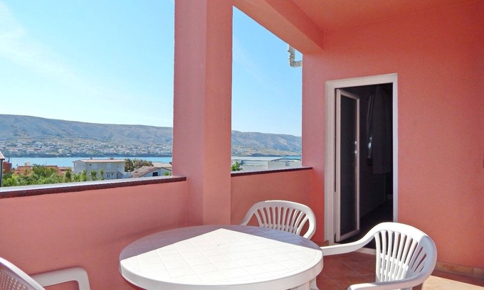 Pag Apartment | Apartment Luce - family friendly & parking: A5(4) - Pag, Island Pag, Croatia