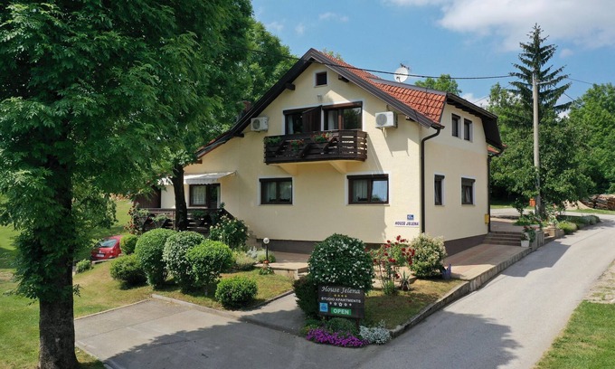 Seliste Dreznicko Apartment | Apartment near Plitvička Lake and Korana River