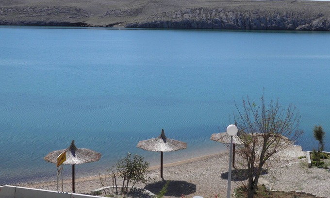 Dinjiska Apartment | Apartment Perla 3-island Pag seafront