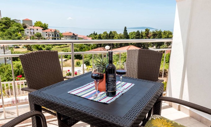 Gradac Apartment | Apartment Robert