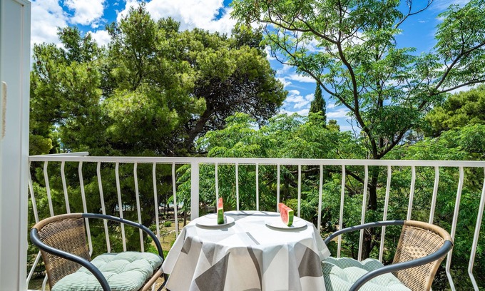Srebreno House | Apartment & Rooms Papa - Premium Double or Twin Room with Balcony and Partial Sea View