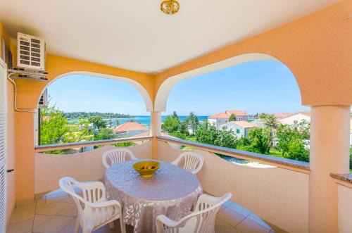 Zrce Apartment | Apartments Biserka