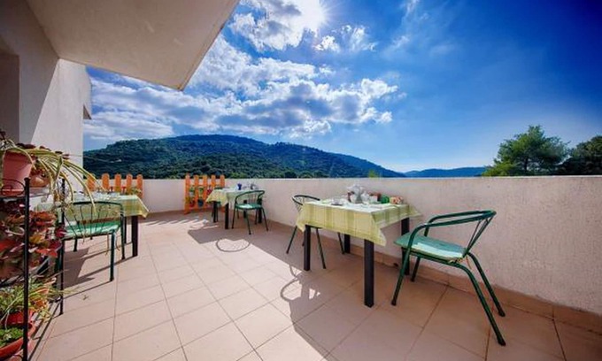 Pasadur Apartment | Apartments Bruna Lastovo-Superior One Bedroom Apartment with Balcony and Sea View-Zeleni