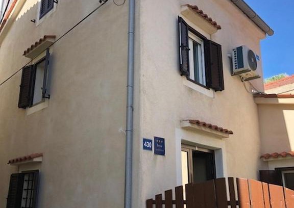 Susak Apartment | Apartments by the sea Susak, Losinj - 17302