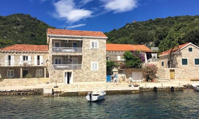 Okuklje Apartment | Apartments by the sea Okuklje, Mljet - 4933