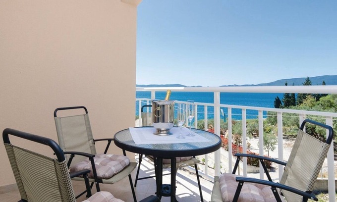 Duba Apartment | Apartments Ljuba (10734-A1) - Ploce