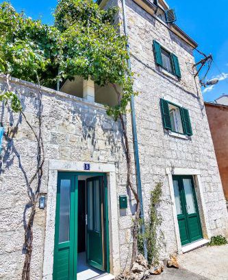 Makarska Old Town Apartment | Apartments Luce i Jure