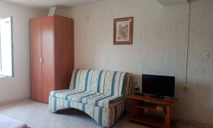 Skrivena Luka Apartment | Apartments More (100881-A1) - Skrivena Luka